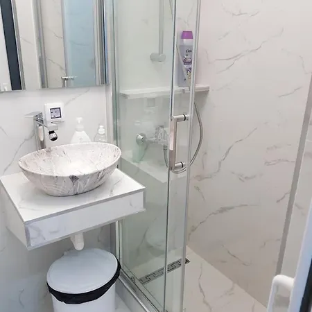 Time Mamaia Apartment *